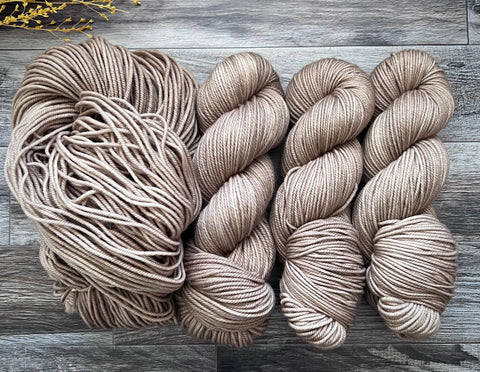 Finch Nouveau Worsted