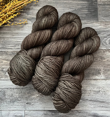 Gothic Iron Nouveau Worsted