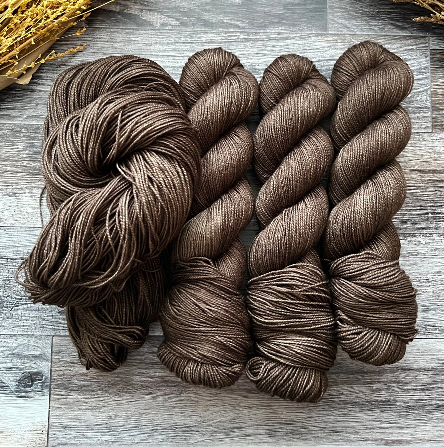 Dark Elm Twist Sock