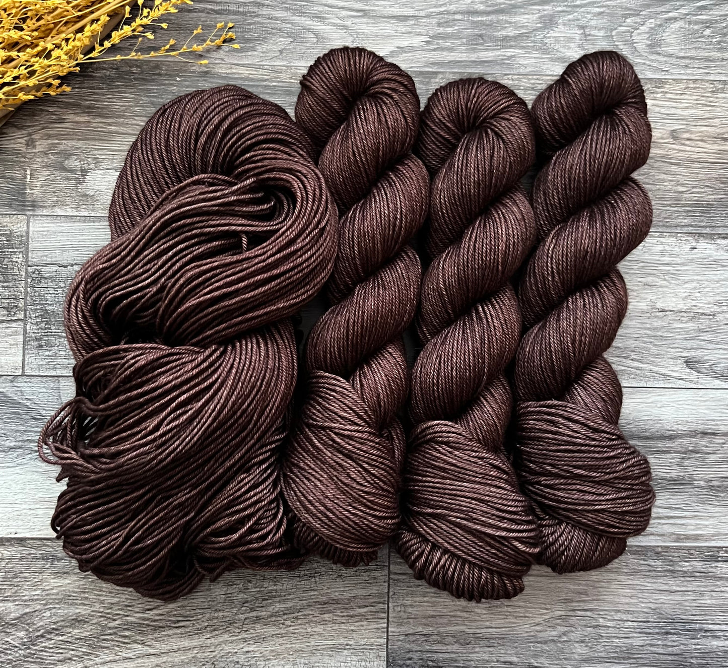 Harlow Yak DK