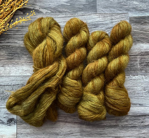 Vineyard Suri Lace