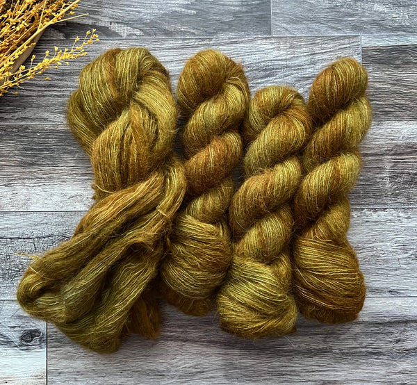 Vineyard Suri Lace