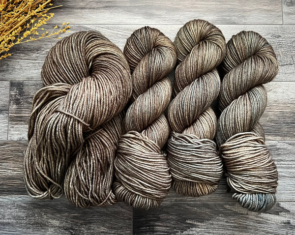 Scattered Stones Nouveau Worsted