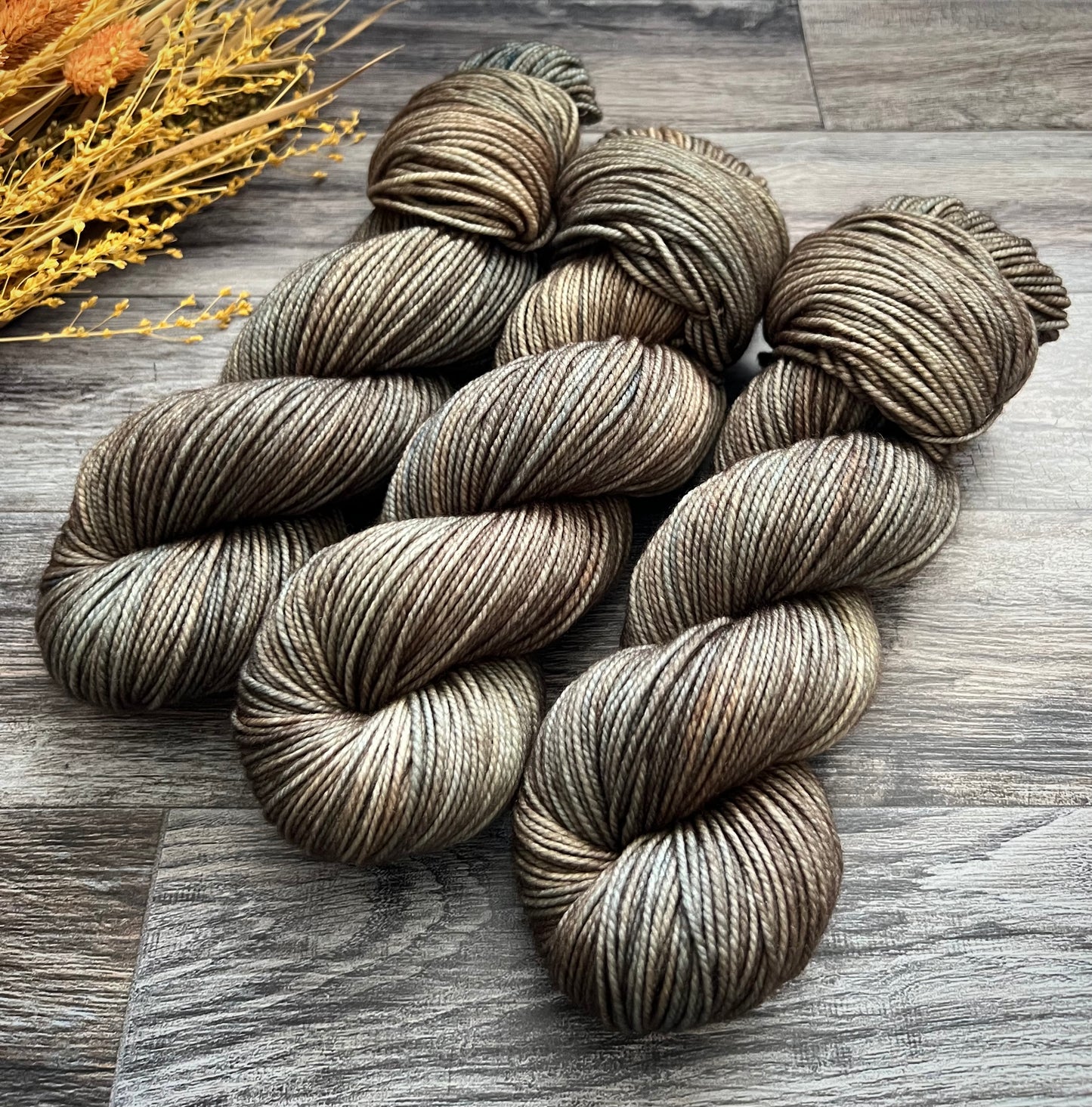 Scattered Stones Nouveau Worsted