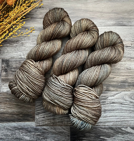 Scattered Stones Nouveau Worsted