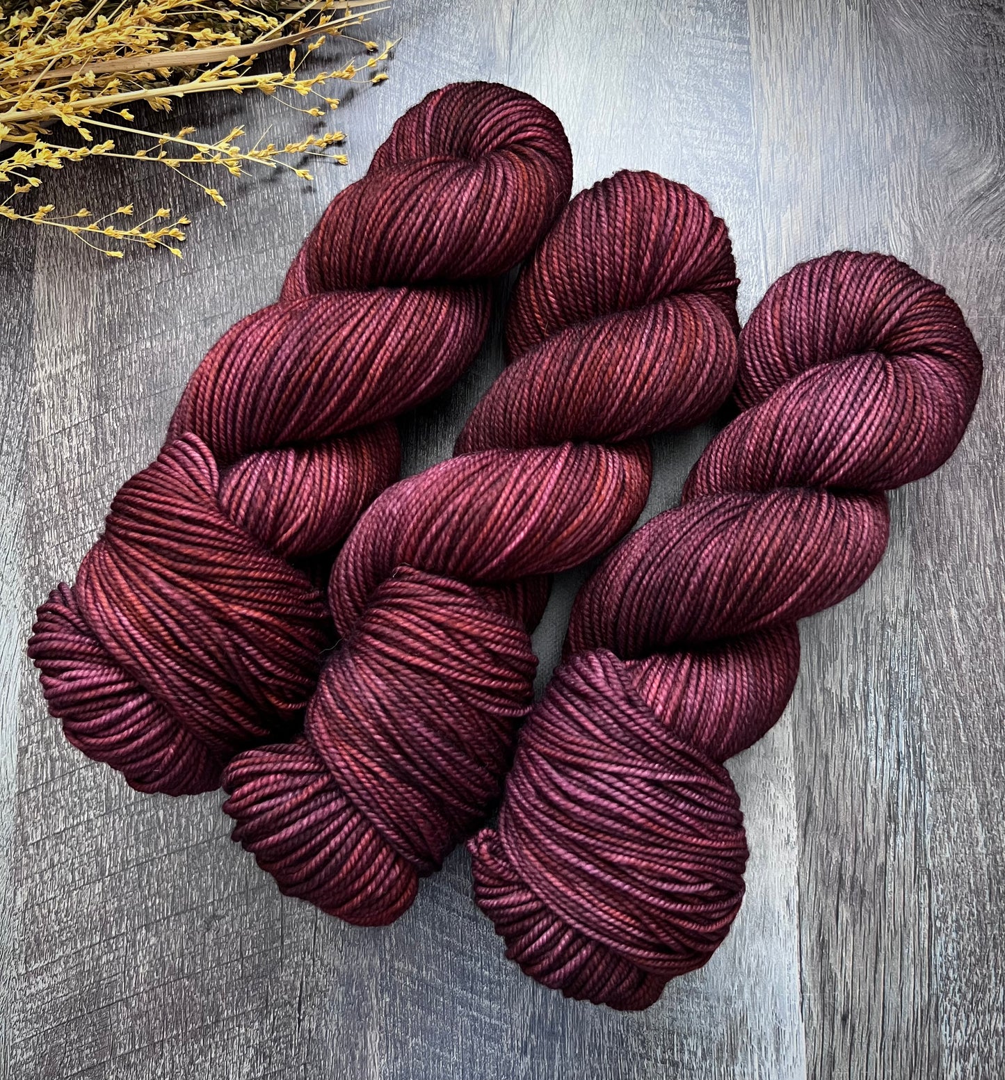 Black Coral Nouveau Worsted