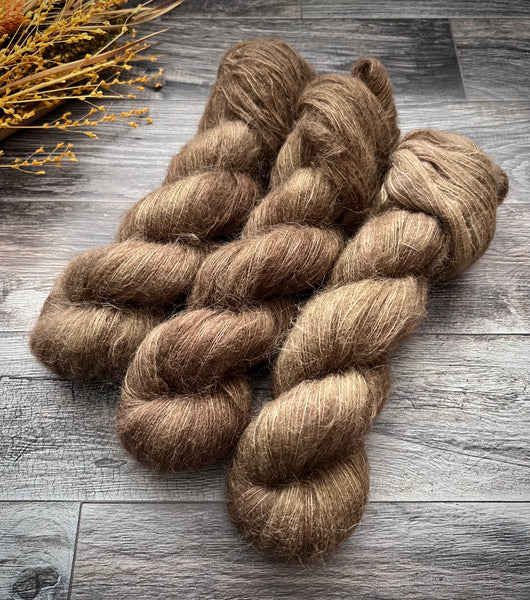 Willow Suri Lace