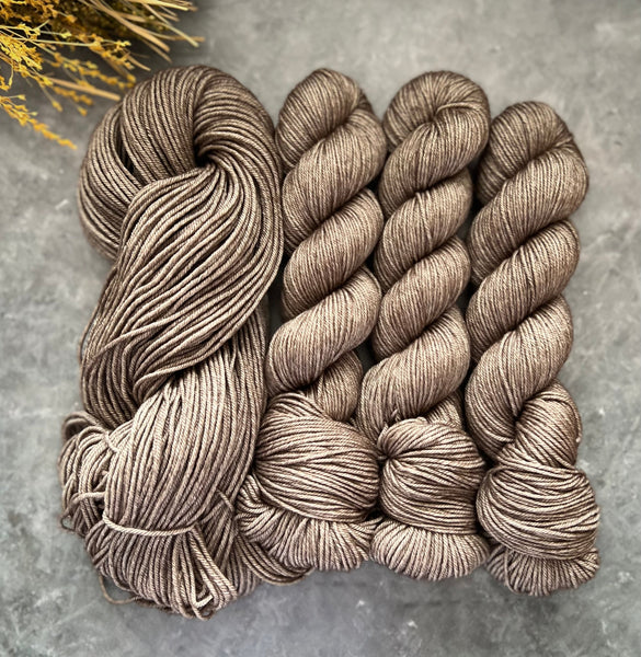 Finch Yak DK