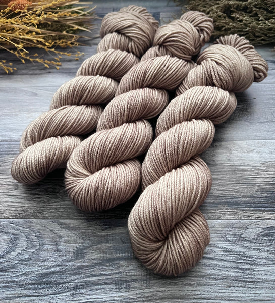 Finch Merino Worsted 8-Ply